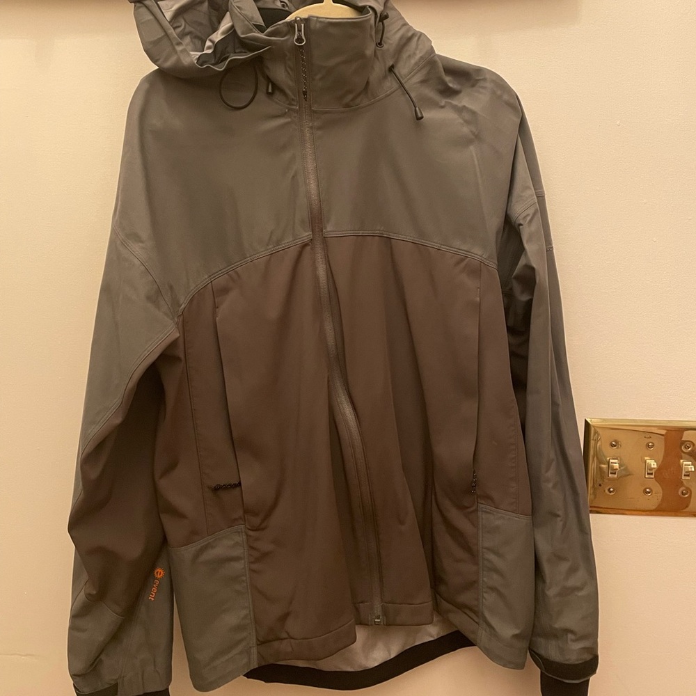 Westcomb Mens Polartec Event Rain Coat Jacket.  Medium M. Made In Canada! Gray